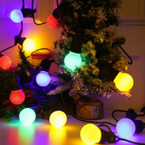 Mini Christmas Tree with Multicolor Globe String Lights – Festive LED